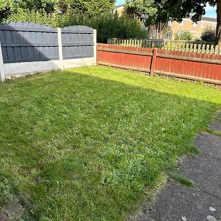 A Charming 3 Bed Home Next To Nec And Birmingham International Airport Marston Green Ngoại thất bức ảnh