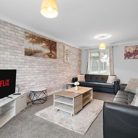 A Charming 3 Bed Home Next To Nec And Birmingham International Airport Marston Green Ngoại thất bức ảnh